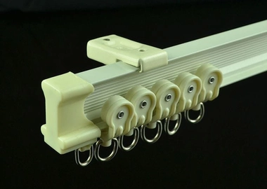 Aluminum curtain rails