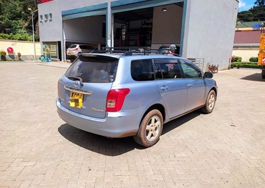 Toyota fielder