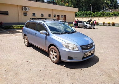 Toyota fielder