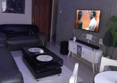 2 bedroom Marion's court