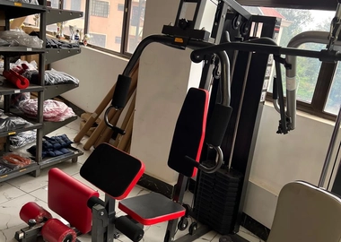 Fully body workout multigym station