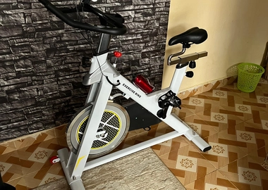 Commercial spinning bike