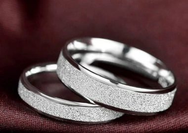 Silver wedding rings