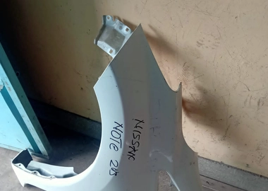 Nissan note wing