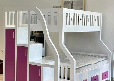 Bunk bed