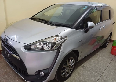2017 Toyota sienta
