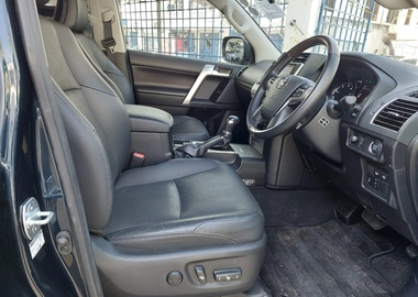 Toyota land cruiser Prado TZG