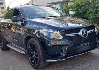 Mercedes benz  GLE350