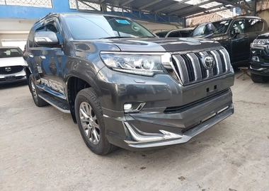 Toyota Prado vxl