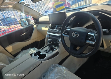 Land Cruiser LC 300 2023 Model