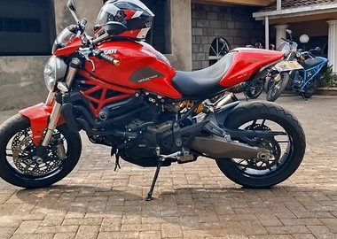 2016 Ducati Monster