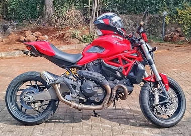 2016 Ducati Monster