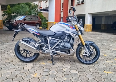 BMW R1250R HP