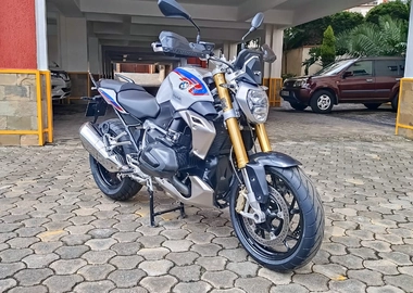 BMW R1250R HP