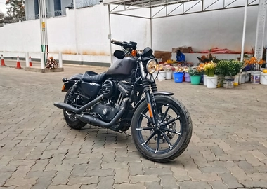 2016 Harley Davidson Iron 883 sportster