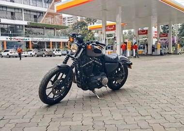 2016 Harley Davidson Iron 883 sportster