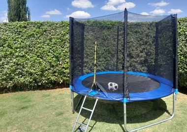 8ft trampoline