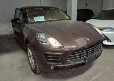 Porsche macan
