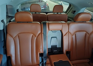 Audi Q7 2016 model