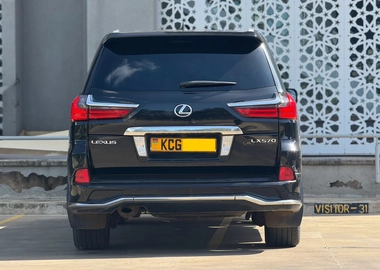 Lexus LX 570 AWD