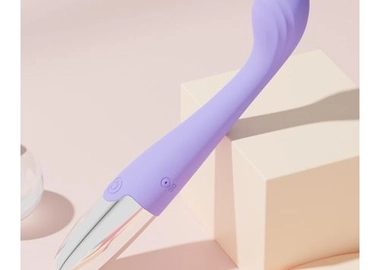 Rechargeable Lara wand