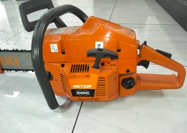 Hisaki Power saw machine. Chain saw