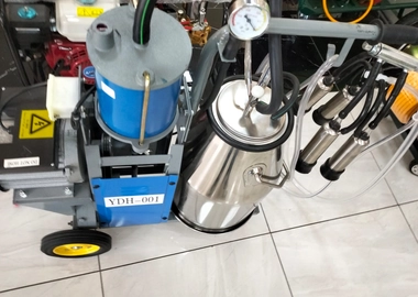 Single bucket milking machine.