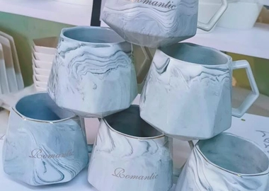 6 PCS ceramic fancy mugs