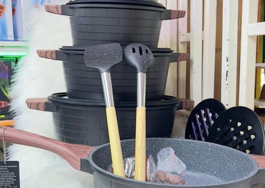 UCC Block 13 pcs cookware set