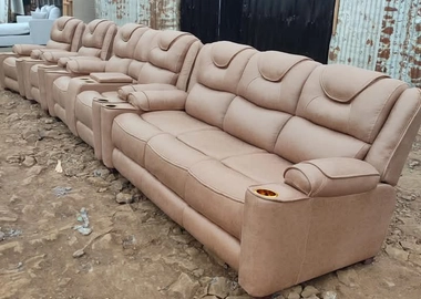Luxurious recliner sofa set