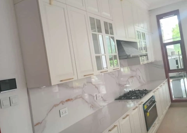 Kitchen cabinets & wardrobe construction