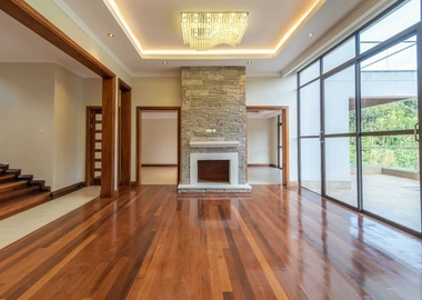 5 bedroom villa for sale