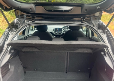 2017 PEUGEOT 208 AUTOMATIC PETROL MOONROOF