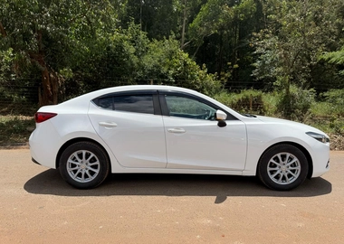 2017 AXELA