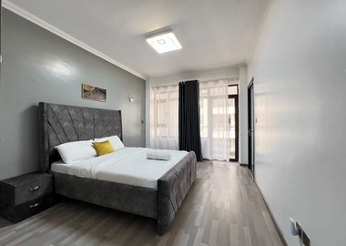 5br airbnb in kilimani with swimming pool and gym