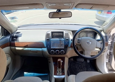 Nissan Bluebird