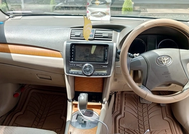Toyota premio