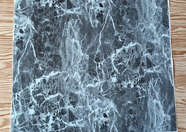 Peel&stick vinyl tiles