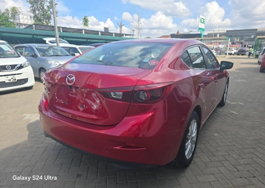 Mazda axela petrol