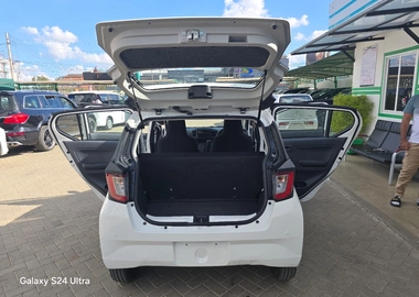 Daihatsu Mira 2019