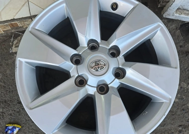 17 inch original landcruiser rims