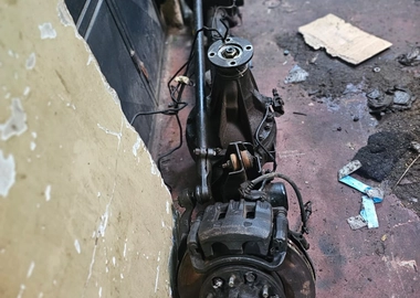 Nissan petrol Y61 front differential