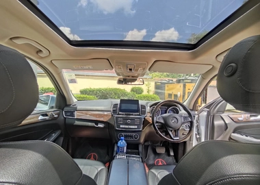 Mercedes Benz GLE400