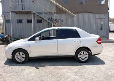 Nissan Tiida