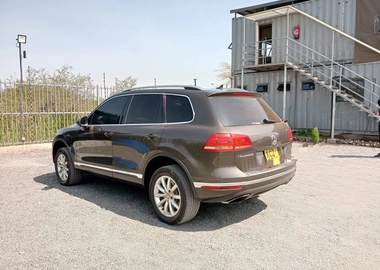 Volkswagen Touareg v6