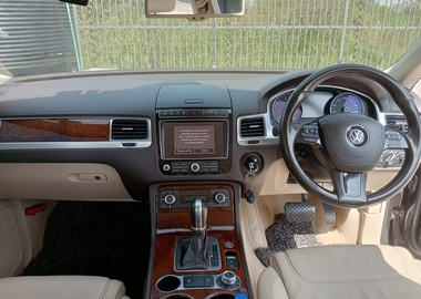 Volkswagen Touareg v6