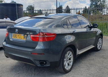 BMW X6