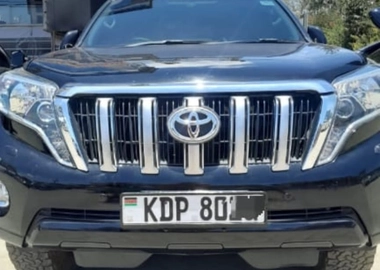 Landcruiser TX for hire