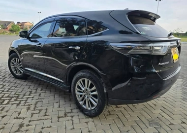 Toyota harrier for hire