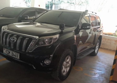 Landcruiser TX for hire